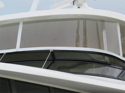 The Best Material for Boat Windscreens